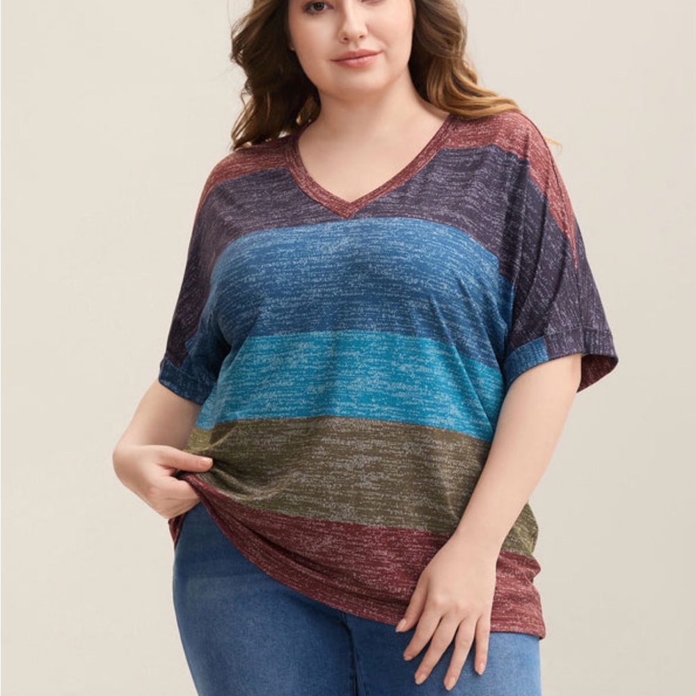 BloomChic Maroon Patterned Top - Picture 5 of 8